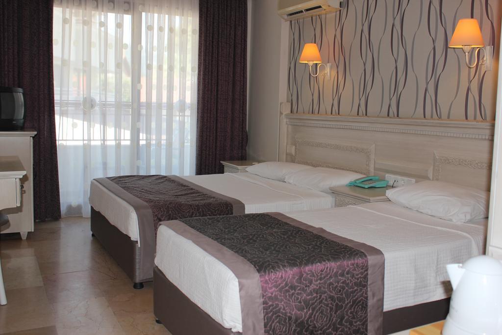 Bonjour Hotel Marmaris Habitación foto