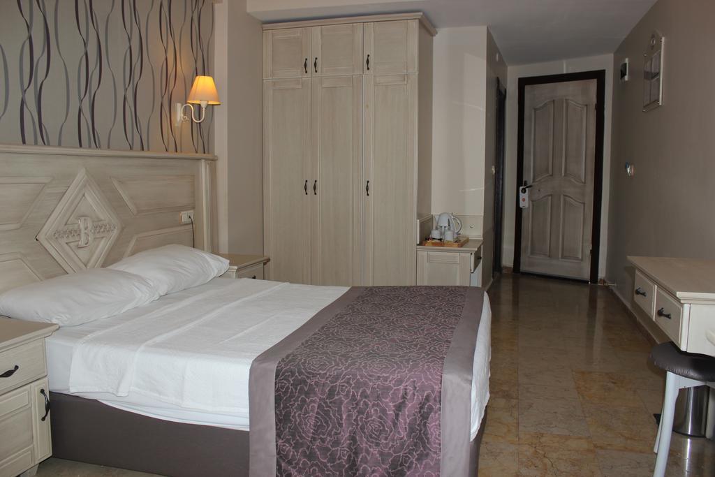 Bonjour Hotel Marmaris Habitación foto